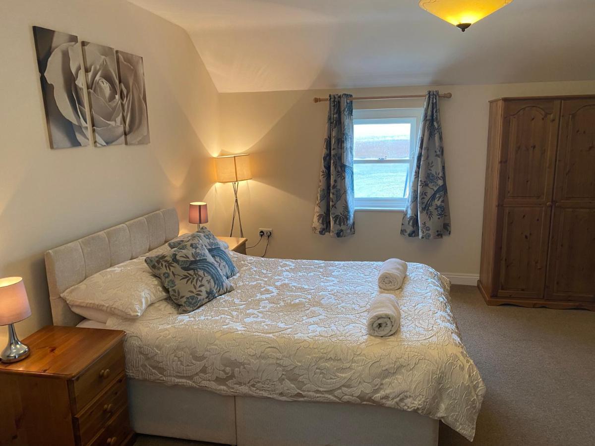 The Duke Of Edinburgh Inn Newgale Eksteriør billede